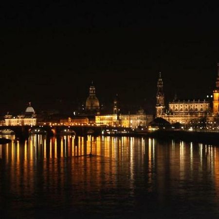 Exklusive Ferienwohnung An Der Elbe Dresden Ngoại thất bức ảnh